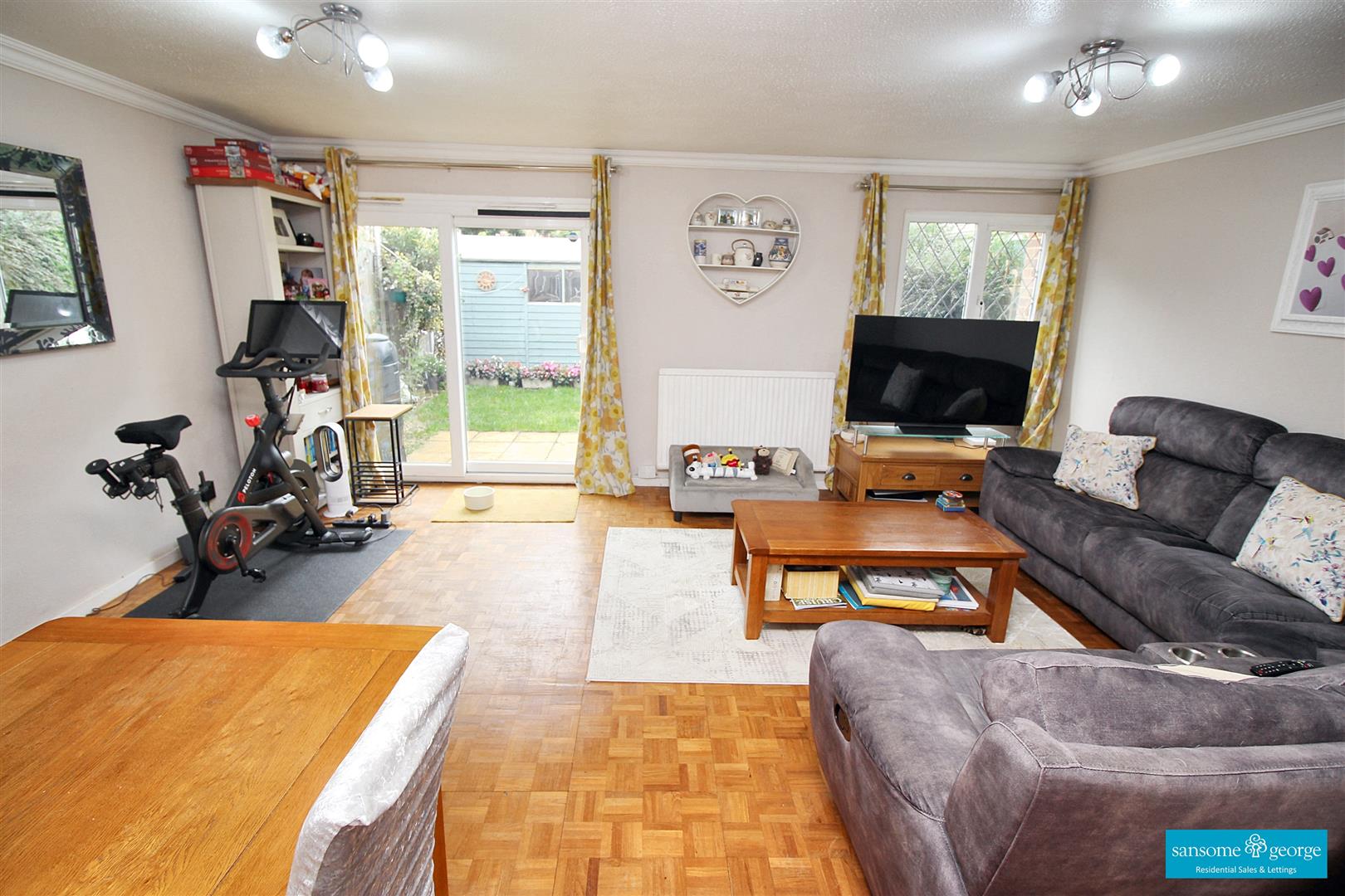 Devitt Close, Shinfield, Reading